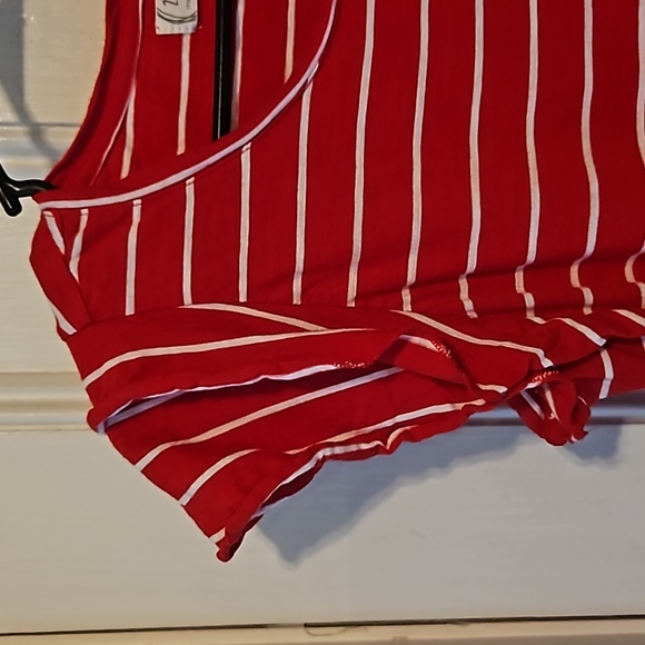Maurices Red White Striped Double Ruffled Sleeve Top Medium - Picture 3 of 9